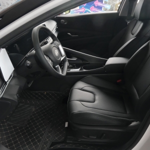 2024 Used Elantra Complete Configuration